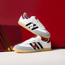 Koleksi Iconic Adidas yang Wajib Dimiliki