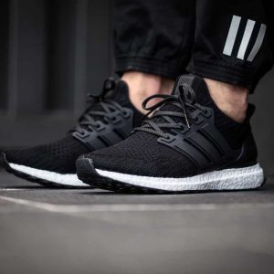 Adidas Ultraboost 2025